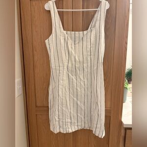 Women’s linen blend dress